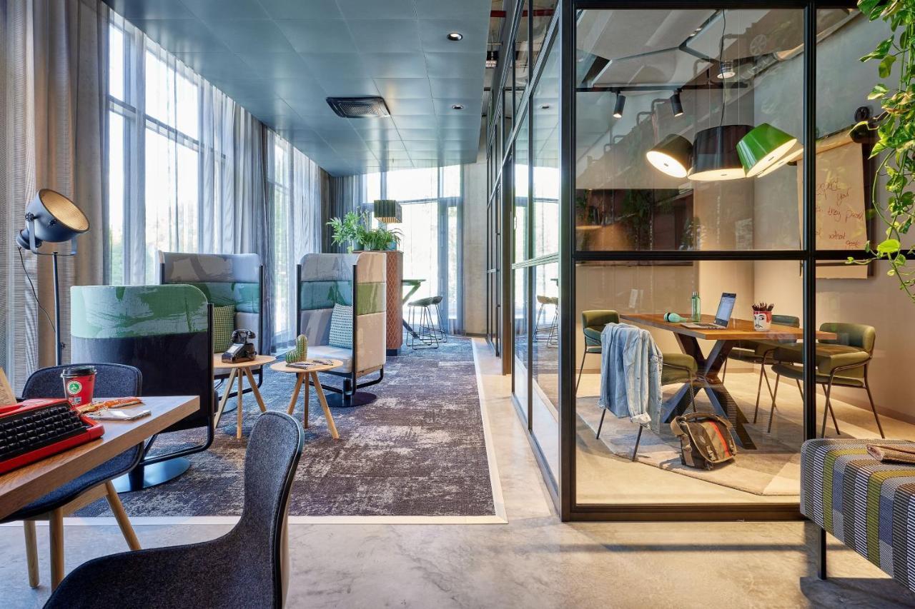 Moxy Cologne Muelheim Hotel Eksteriør billede