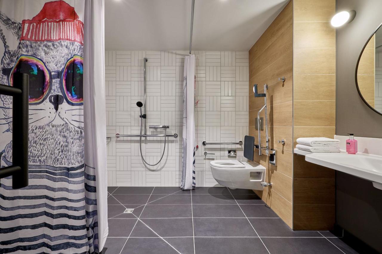 Moxy Cologne Muelheim Hotel Eksteriør billede