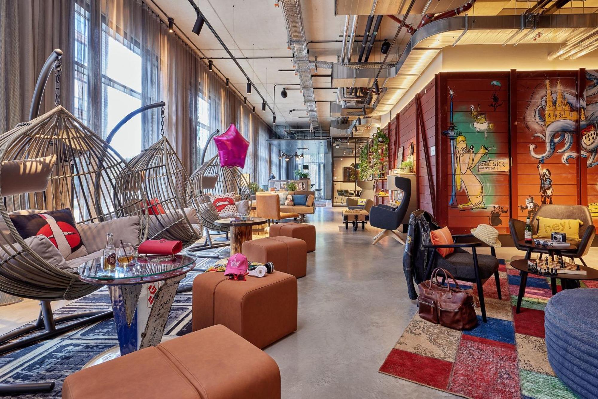 Moxy Cologne Muelheim Hotel Eksteriør billede